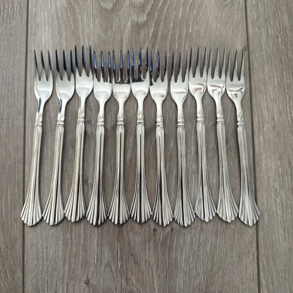 Lot 11 Cambridge Tracy‎ Stainless Steel Flatware Seafood Cocktail Appetizer Fork